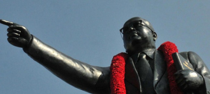 एमपी: ग्वालियर हाई कोर्ट में अंबेडकर की मूर्ति का विवाद बन गया जातिगत तनाव का सबब - जानें पूरा मामला!