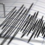 भारत-पाकिस्तान के बीच बढ़ते तनाव के बीच पाकिस्तान को एक और झटका भूकंप के रूप में लगा है.
