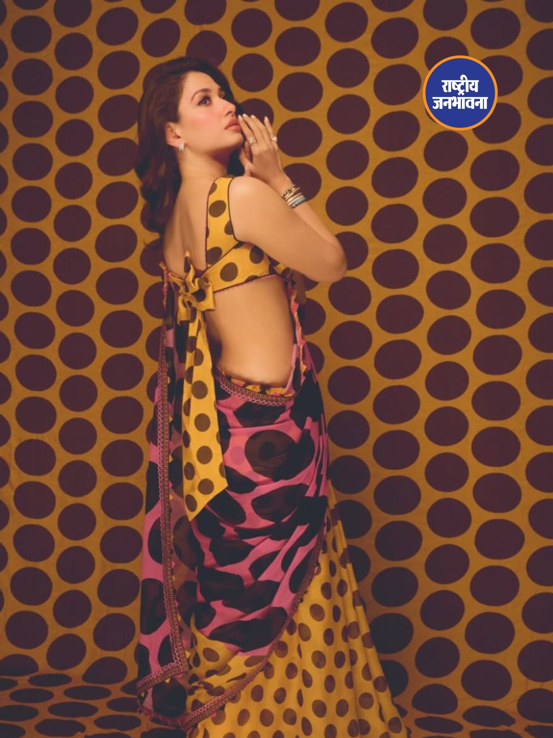 साड़ी लुक में एक्ट्रेस तमन्ना भाटिया ने ढाया कहर, शेयर कीं तस्वीरें!