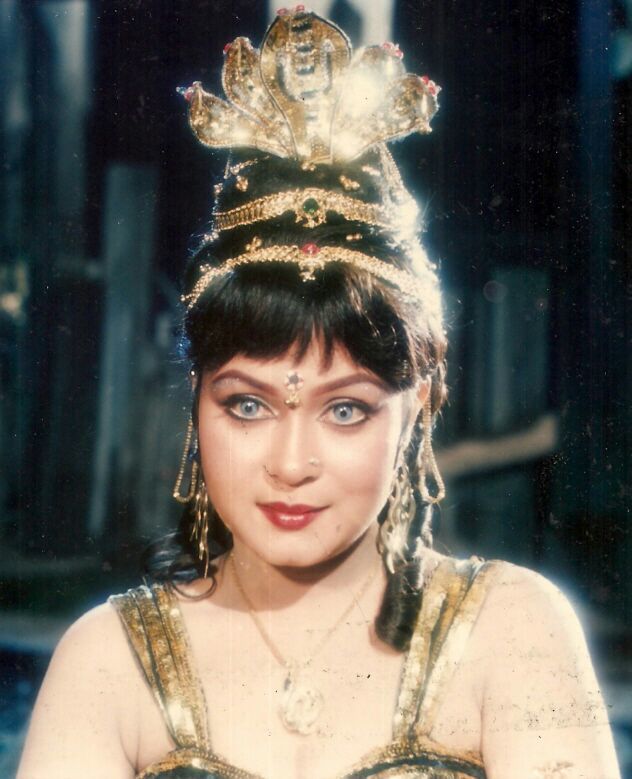 एक्ट्रेस Poonam Dasgupta को अश्लील वीडियो भेजे गए, मुंबई पुलिस में दर्ज कराई शिकायत